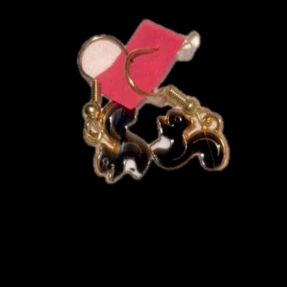 Handmade RARE brass Gold and Black Earrings porcelain squirrel 🐿️ earrings NWOT - Picture 2 of 3